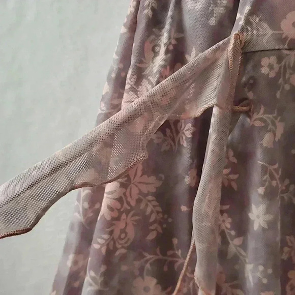 Thorn & Fable skirt - Picture 3 of 5